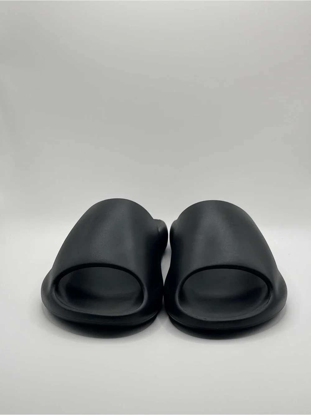 Yeezy YS-02 Minimalist Black Slide Sandals
